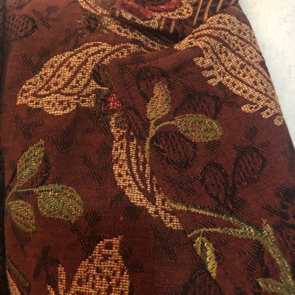 CAbI Vintage 749 Guinevere Jacobean Tapestry Long Coat Size 8 - Picture 6 of 8
